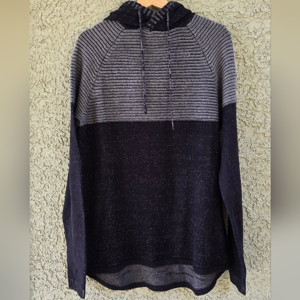 Hedge Pullover Hooded Sweater